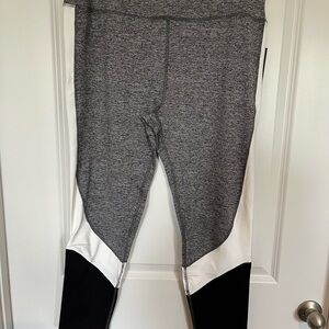 NWT Mono B Gray and Black Leggings with Color-Blocked Design